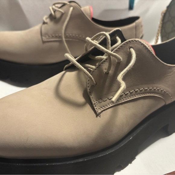 NWT Paul Smith Beige Suede 'Dawn' Lace Up Shoes size 41 or 8 - Picture 5 of 5